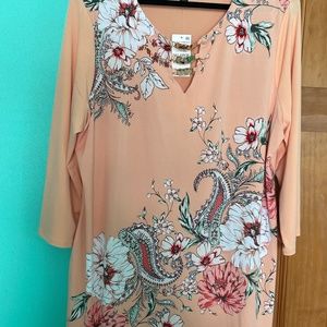 NWT Women's Tunic